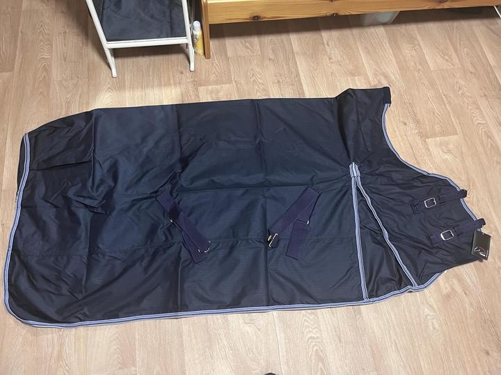 Výběhová deka HKM Windsor HighNeck 100g