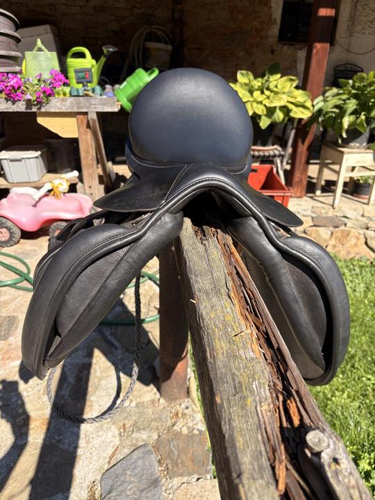 Anglické sedlo Fouganza