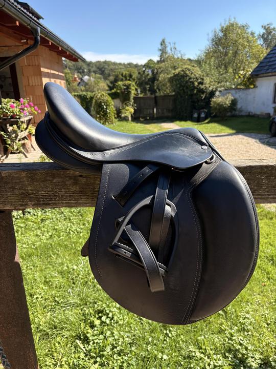 Anglické sedlo Fouganza