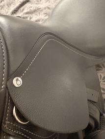 Anglické sedlo Fouganza