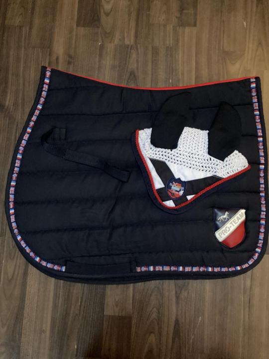 Set - podsedlová dečka a čabraka