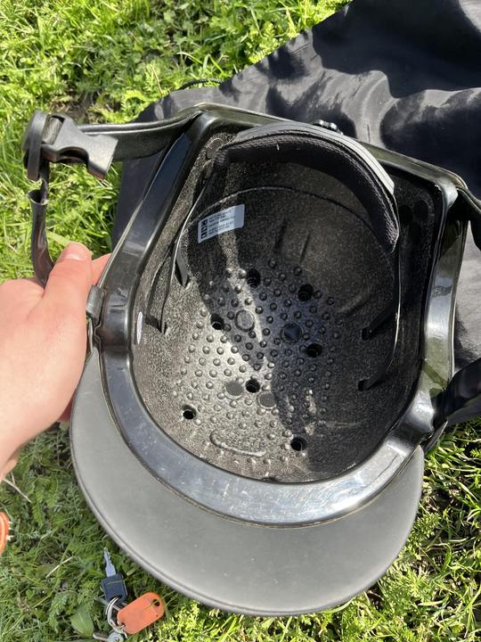 Helma UGS, M, černá