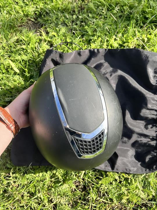 Helma UGS, M, černá