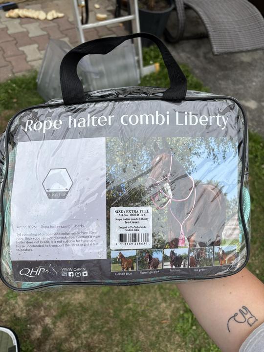 Provazová ohlávka s otěžemi