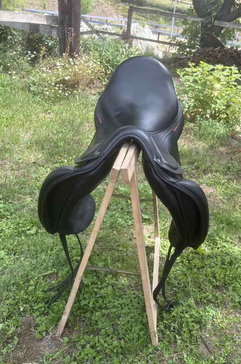 Amerigo drezurní sedlo