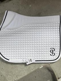 Nova podsedlová dečka