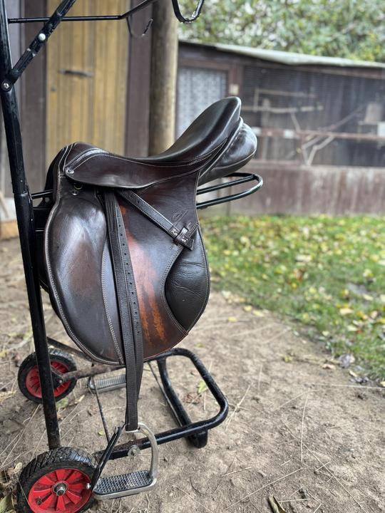 Skokové sedlo Jan hauzr