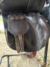 Skokové sedlo Jan hauzr