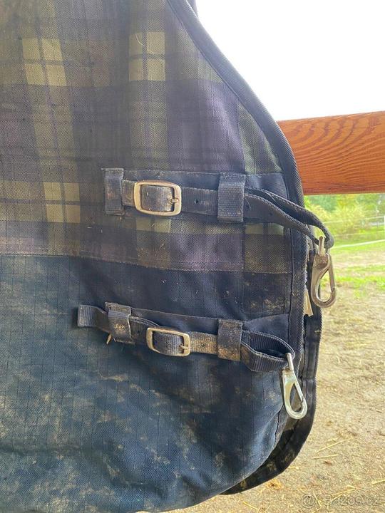 zimní deka s vyšším krkem