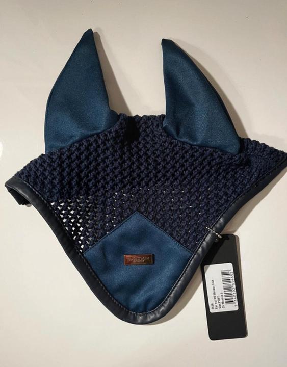 Čabraka equestrians Stockholm Monaco blue pony