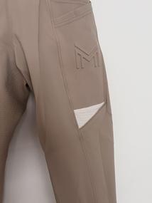 Závodní Jegginy Maxmilian