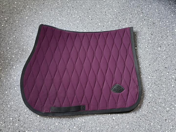 Podsedlová dečka Equiline